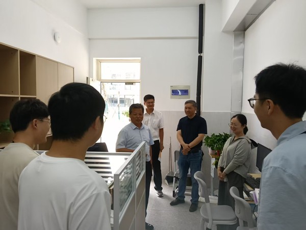 微信图片_000.jpg